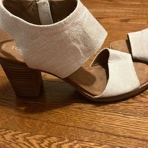 TOMS sandals with heels. Size womens 11, great condition.